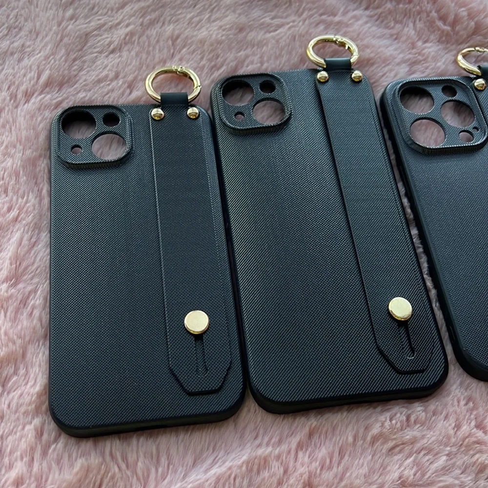 For iPhone 14,14 plus,14 pro,14 pro max phone case with wrist strap kickstand